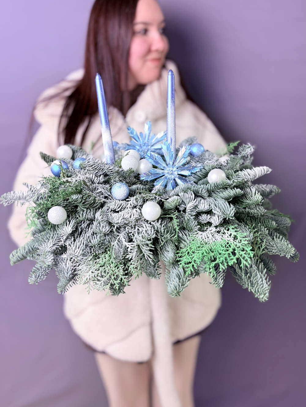 Новогодняя композиция «Синий иней»