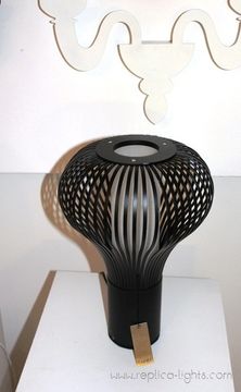 replica  Chasen d 28  table lamp