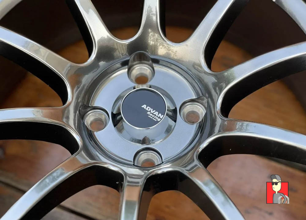 Комплект дисков Advan RS 17x8 et35 4x100