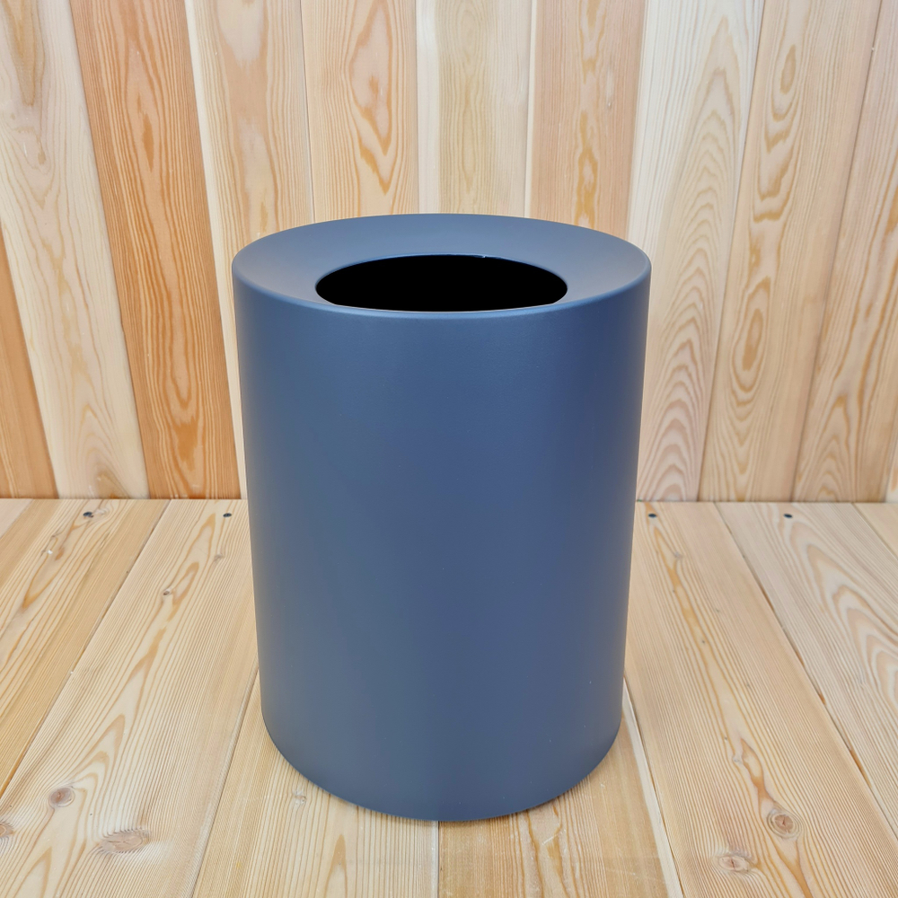 Корзина для бумаг "Sтилъ", с удобной урной внутри и скрытым размещением мусорного мешка. Цвет: Тёмно-серый