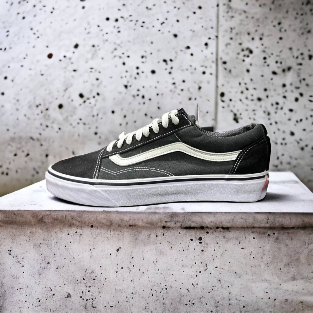 Old black vans deals