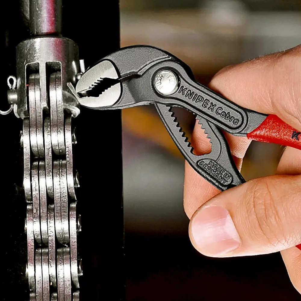 Клещи трубные Cobra® черненая 125 мм Knipex 87 01 125