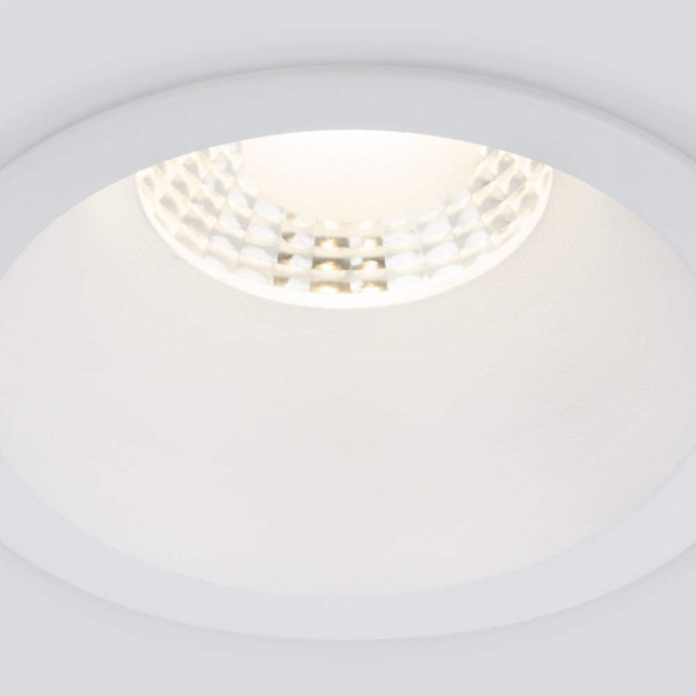 Встраиваемый точечный светильник 15266/LED