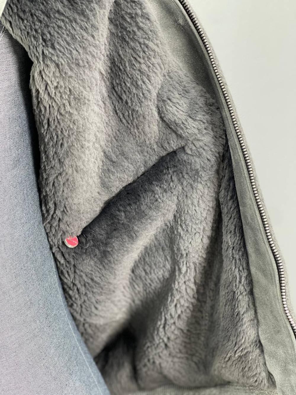 Кашемировая куртка Kiton внутри с мехом