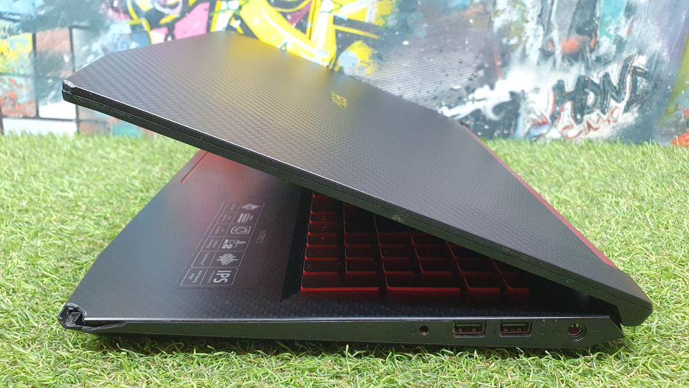 Игровой Acer Ryzen 5/8Gb/RX 560 4 Gb/FHD