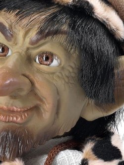 Кукла LAMAGIK мягконабивная  28см Follet (41013)