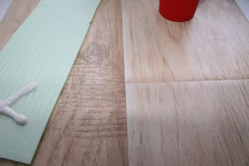 Клей для швов ламината Pufas 250 г. Германия Пуфас клей герметик для стыков ламината и паркетной доски