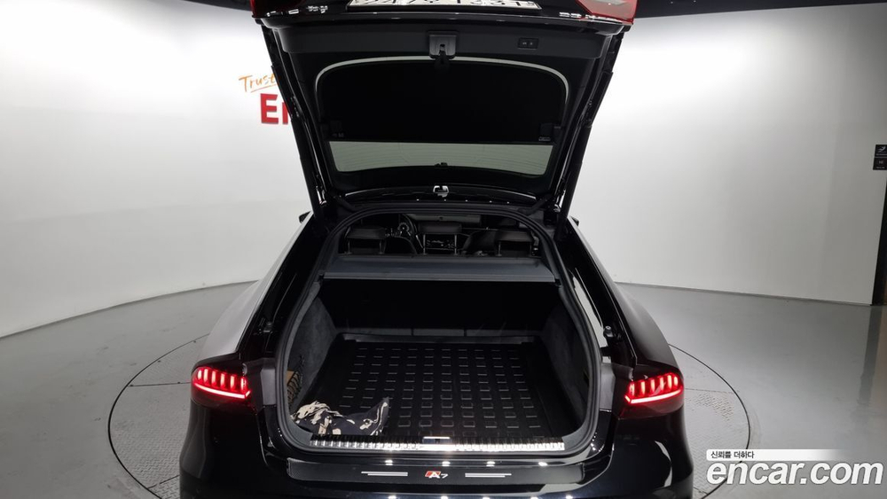 Audi A7 (4K) 55 TFSI Quattro Premium (04.2020)