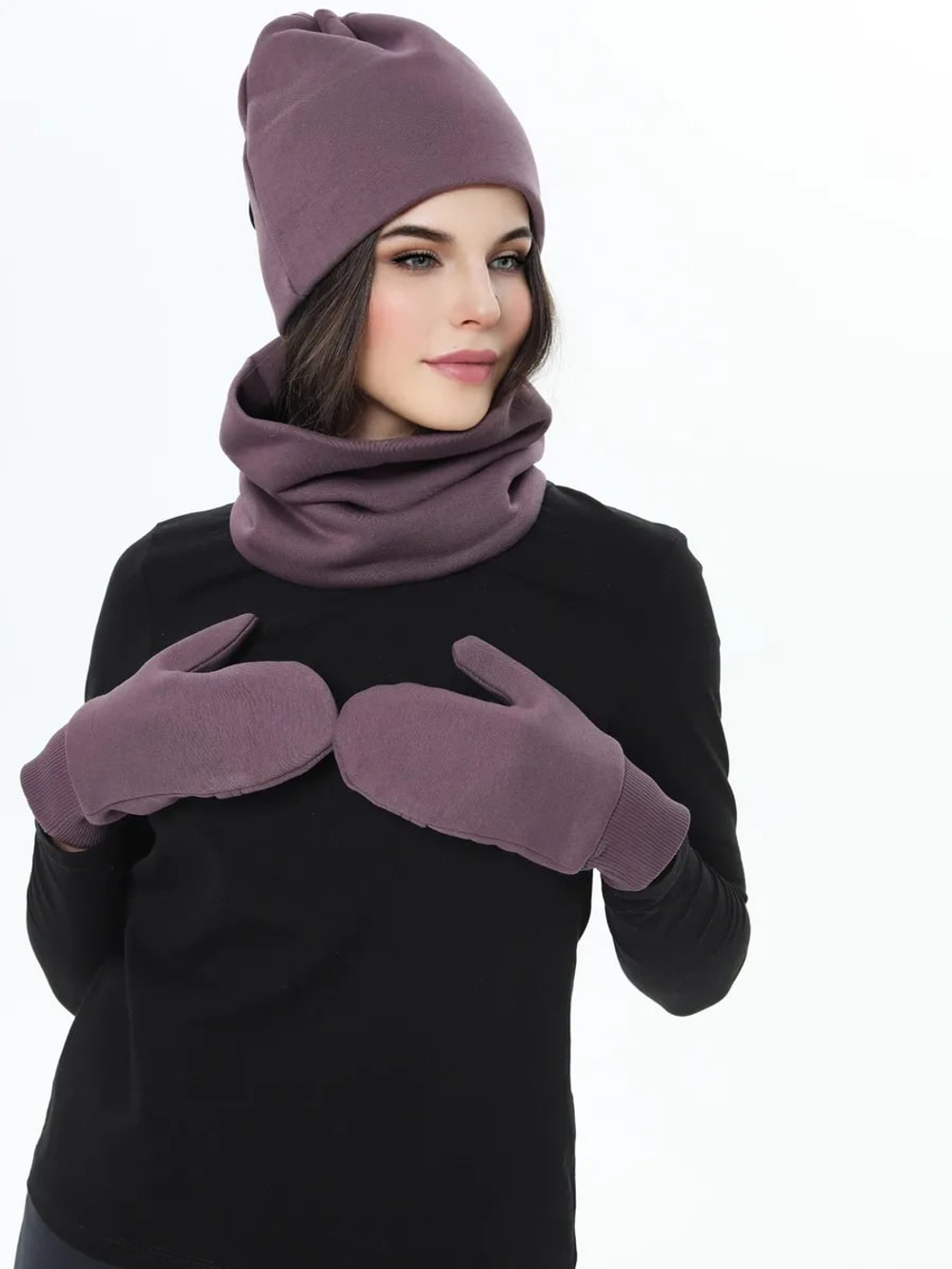 Комплект с начесом: снуд, варежки, шапка