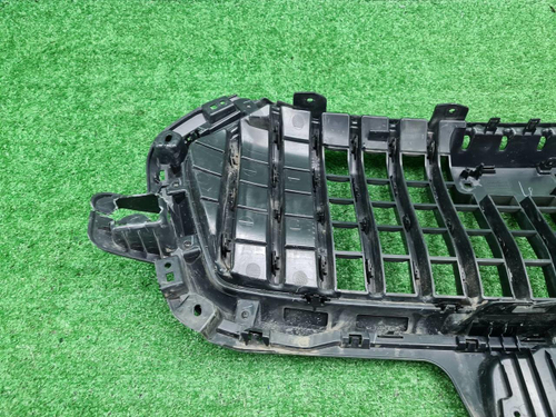 Решетка радиатора Haval Jolion (2024-н.в.)