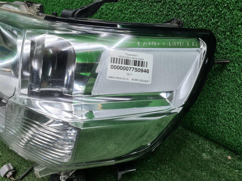 Битая Фара левая Toyota Land Cruiser 200 15-21 LED