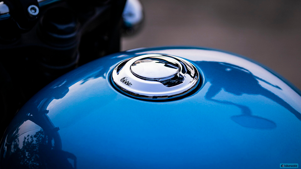 Royal Enfield Meteor 350 Supernova Blue