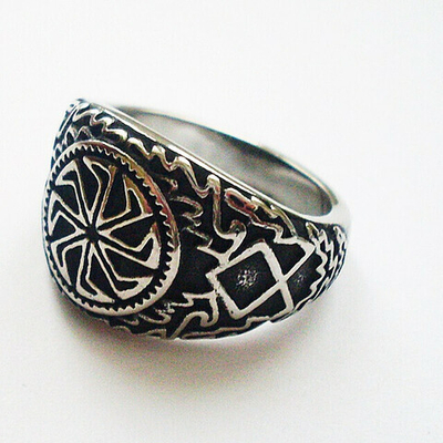 Кольцо с Коловратом. Славянский оберег. Материал - медицинская сталь. Размер 17
