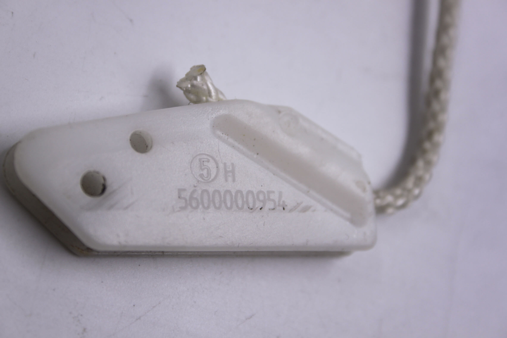 Натяжной ролик с тросиком посудомоечной машины BOSCH 5600061006