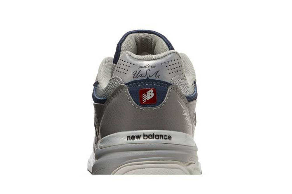 Кроссовки New Balance Nb 990 V3