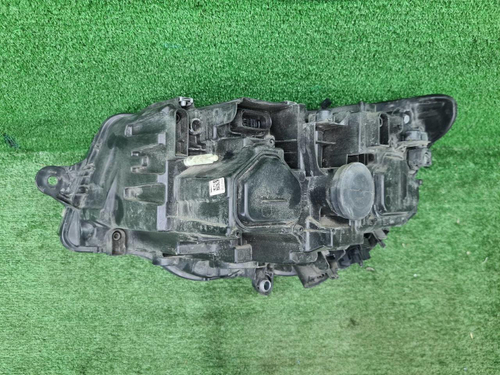 Битая Фара правая VW Multivan T6 (2019-н.в.) LED