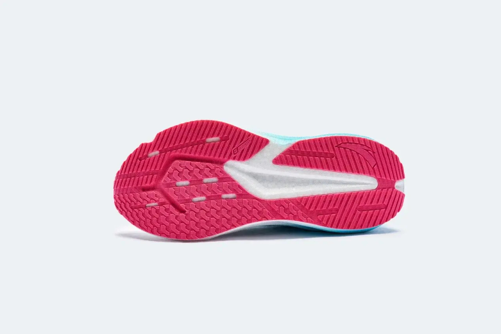 Кроссовки для бега Anta BELLERO 3 SE