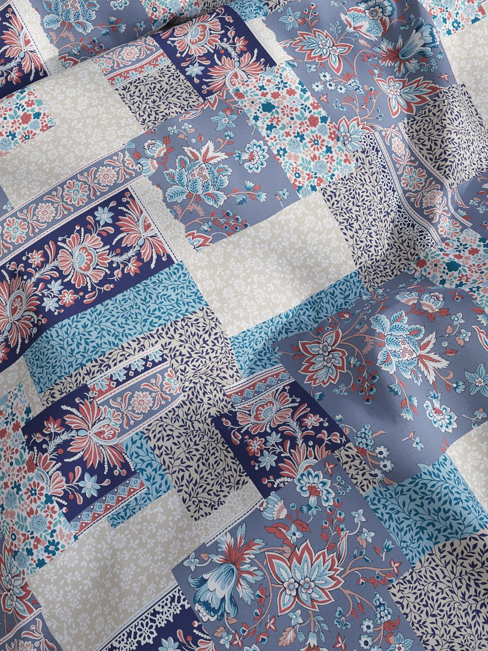 Простынь на резинке перкаль Сказка "Лоскутная мозаика" 140x200 см