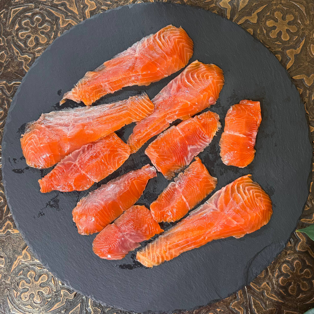 Подкопченное филе радужной форели без кожи в нарезке, 300 г