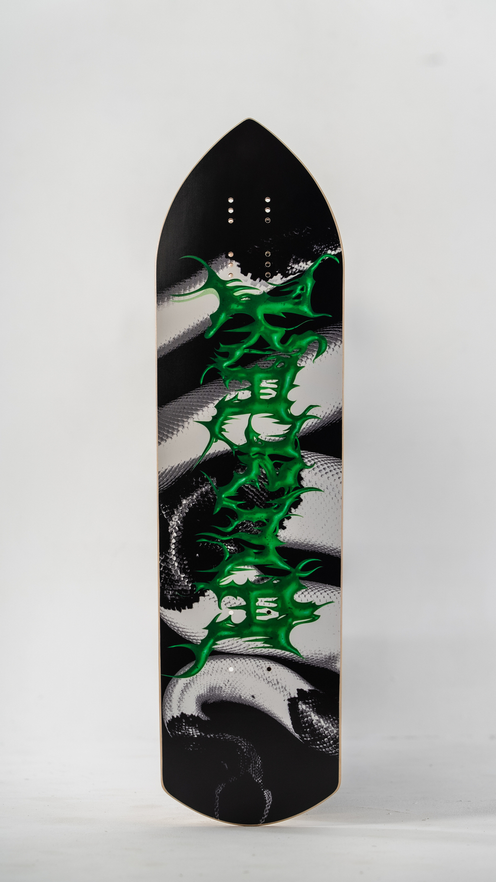 Дека для слаломного скейтборда Karma