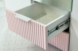 Шкаф трехдверный "Зефир" 109.02, (Белое дерево/пудра розовая (эмаль))