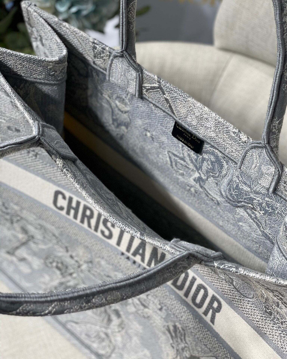 Christian Dior Book Tote 42 cm