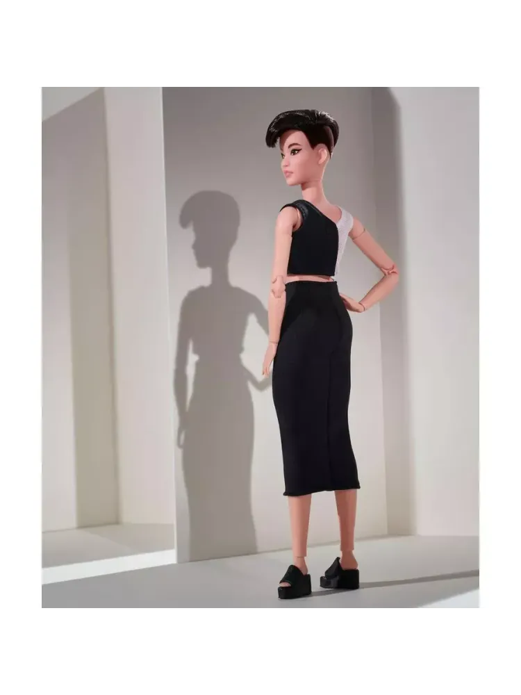 Кукла Барби Looks брюнетка GXB29