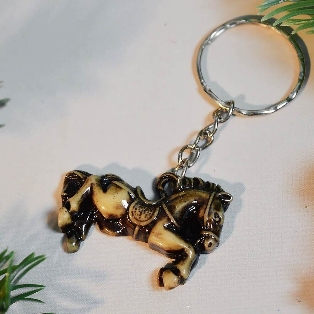 Брелок Лошадь нэцке 3,5*2,8см