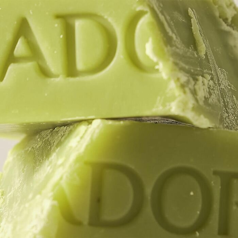 Lador Твёрдый бессиликоновый шампунь с васаби 115 г Wasabi Shampoo Bar