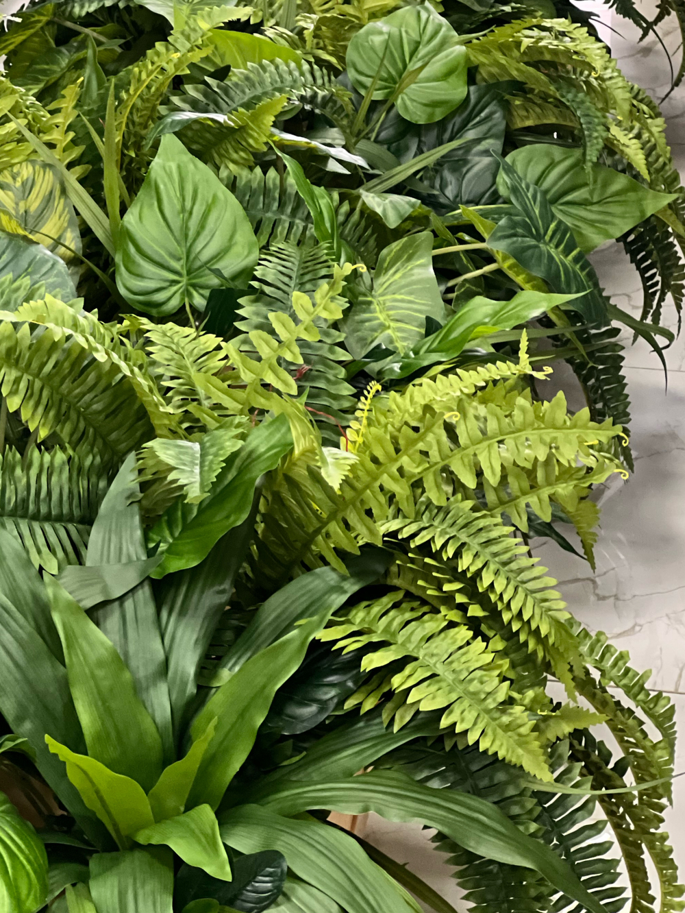 Озеленение искусственными растениями Министерства ЖКХ Краснодарского края