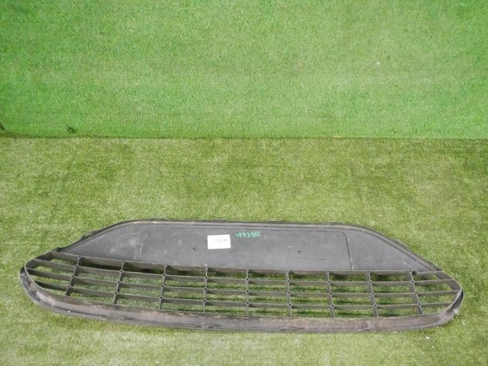 Решетка переднего бампера Ford Focus 2 (2007-2011)