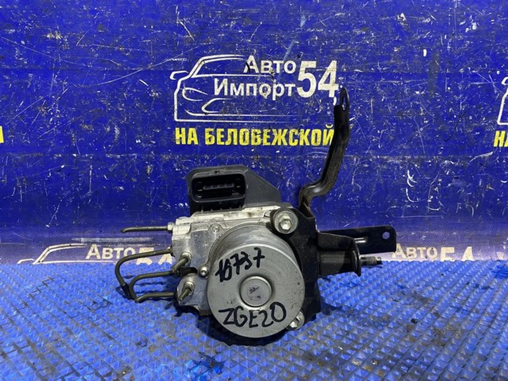 Блок ABS TOYOTA WISH 2012-2017