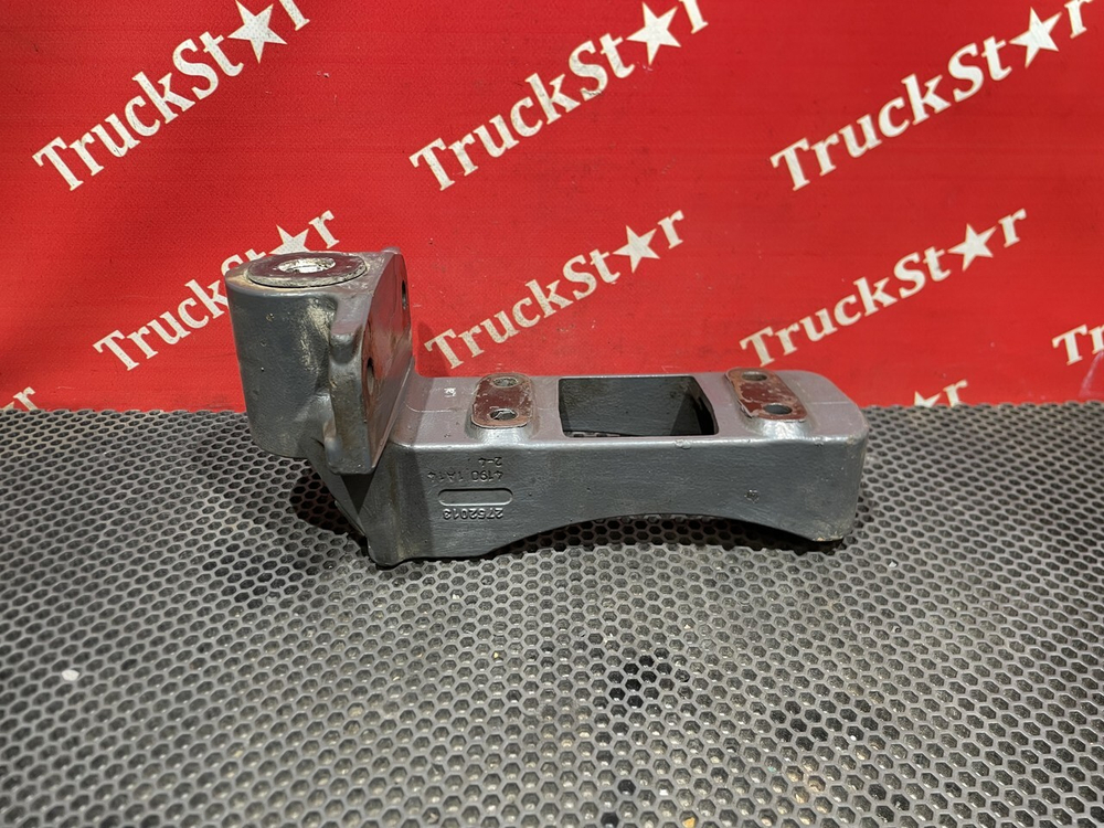 Кронштейн глушителя 2021г.