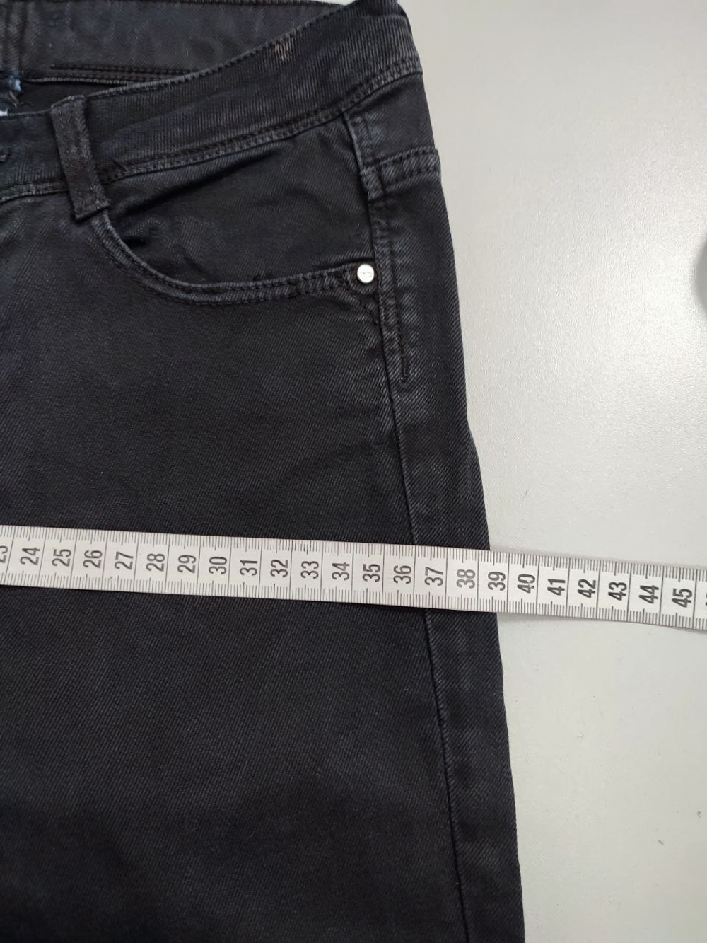 Джинсы узкие 40/42 размер