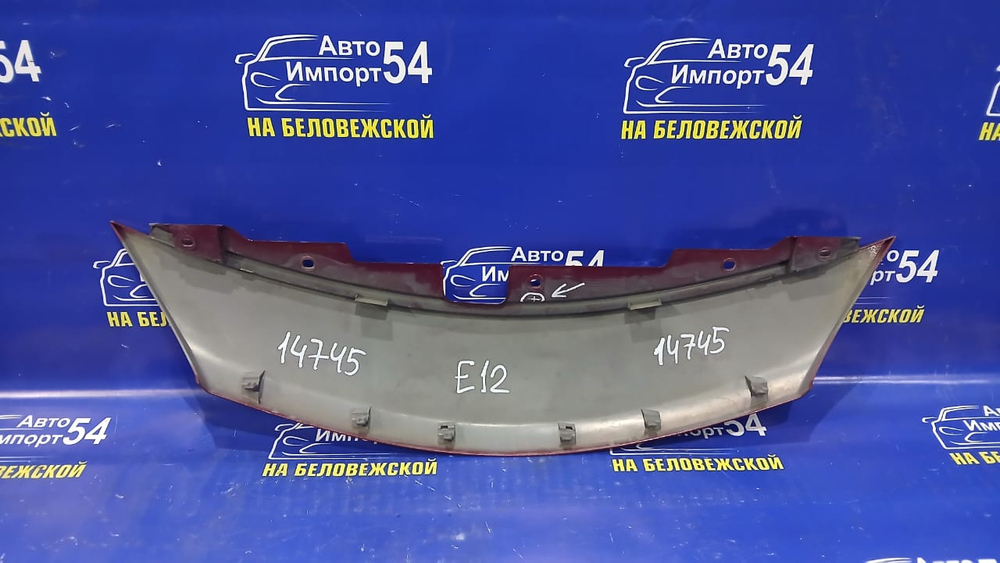 Решетка радиатора NISSAN NOTE 2012-2016