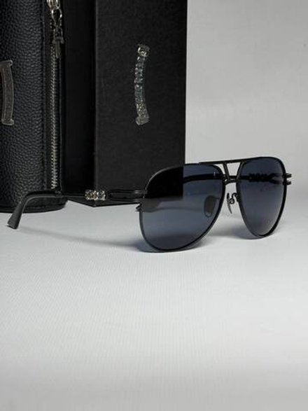 Солнцезащитные очки Chrome Hearts