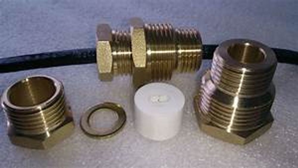 Набор:Сальник (муфта) АКS-3 д/ввода саморег.каб. в трубу (пищ.)втулки 1/2,3/4,шайбы,силик.упл