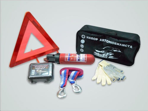 Набор автомобилиста  Стандарт-2  (огнетуш., аптечка, трос буксир, знак авар., перчатки) (A-TOL)