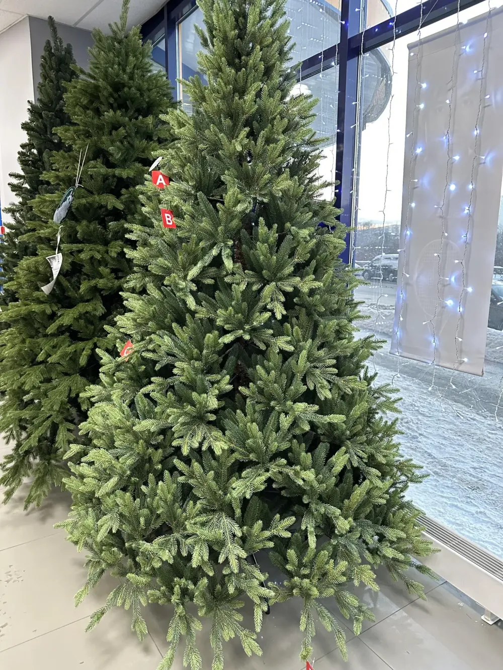 Ель "Тибетская" литая хвоя