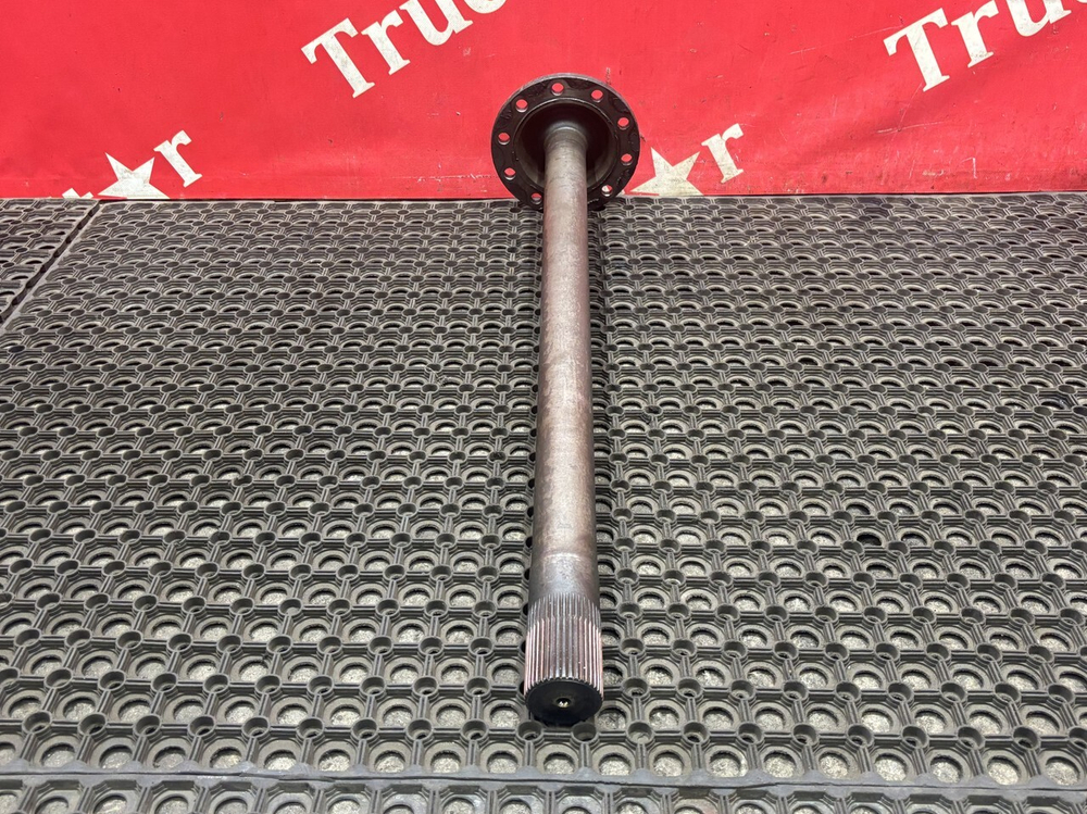 Полуось без блокировки 2018г