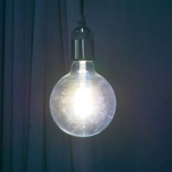 LED-G125-10W-NW-E27-CL PLS02WH Лампа светодиодная. Форма шар. прозрачная. Серия Sky. Белый свет 4000К. Картон. ТМ Uniel.