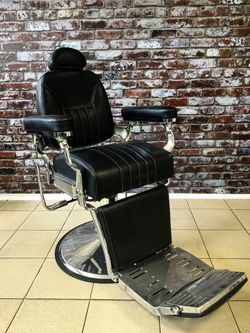 Кресло парикмахерское для барбершопа Хантер
