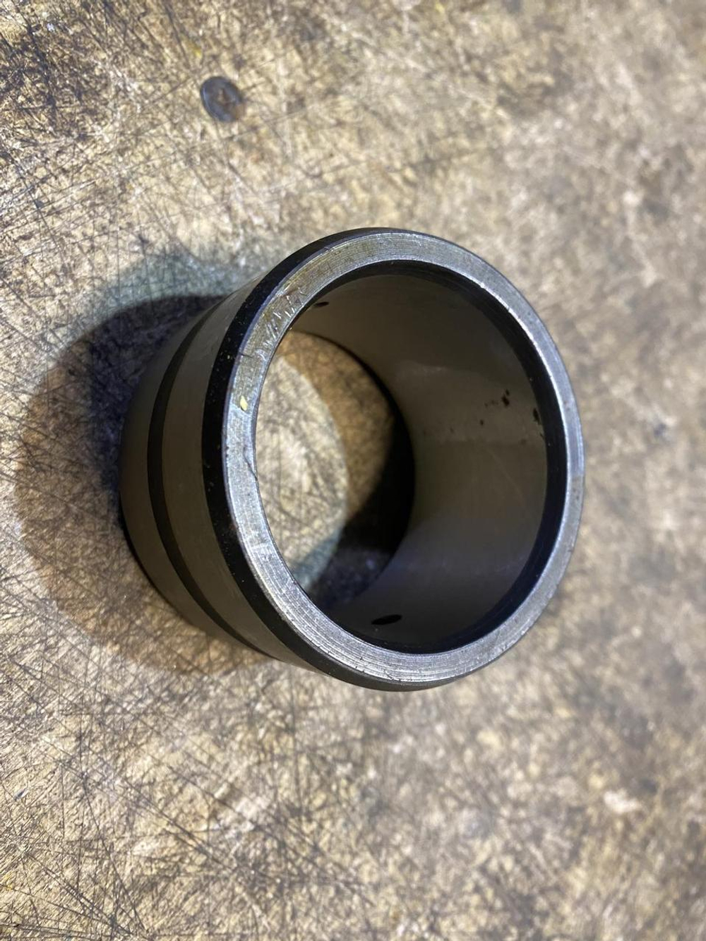 Втулка 9R-0204