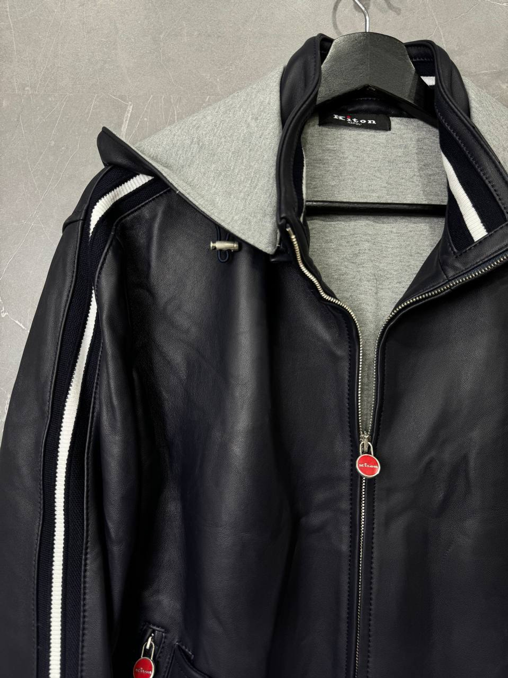 Куртка Kiton