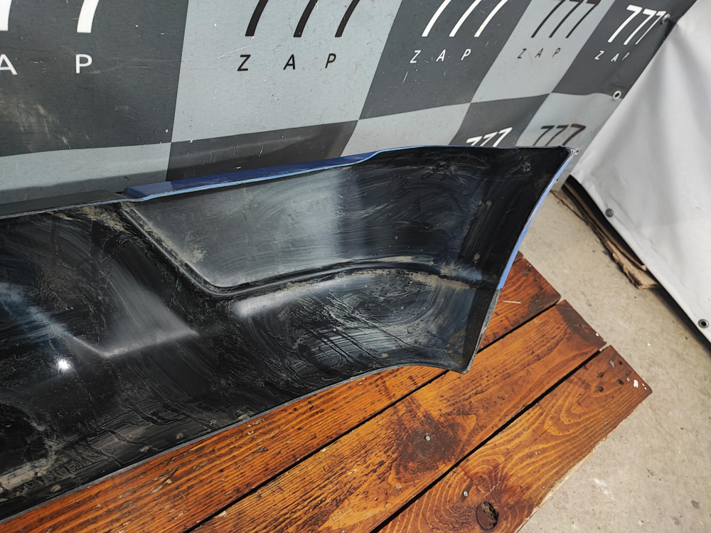 Бампер передний Lada Niva Urban  Б/У Оригинал 21214280301001