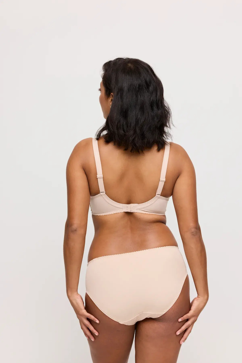 PRIMADONNA DEAUVILLE Бюстгальтер с полной чашкой, бежевый