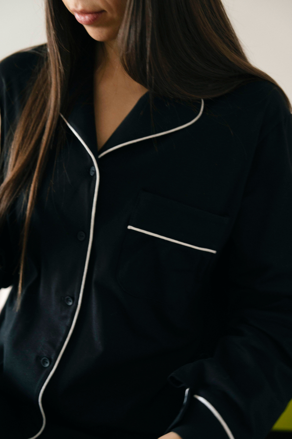 Классическая пижама в черном цвете