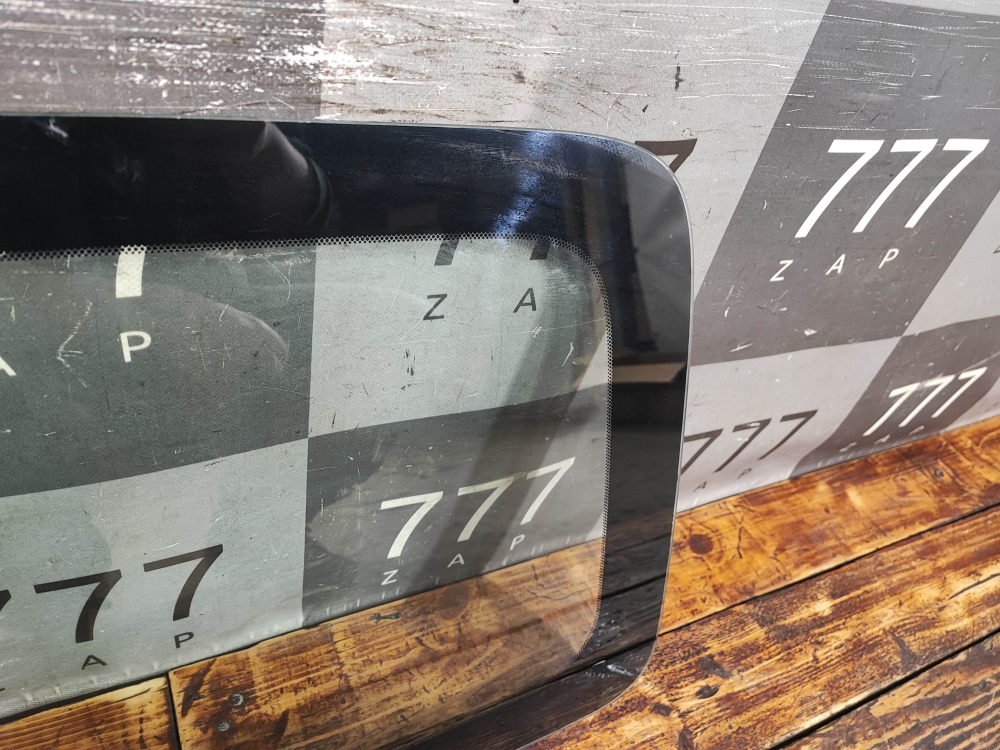 Стекло багажника глухое левое Tank 300 20-нв Б/У Оригинал 5403102XKM14A