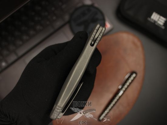 Складной нож WE Knife Synergy2 912C c клинком из стали Böhler M390 Microclean®, рукоять титан