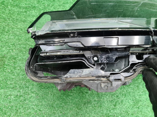 Фара левая Range Rover Vogue 5 L460 (21-нв) LED